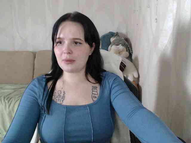 Lizzi-Peach webcam