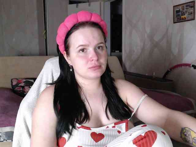 Lizzi-Peach webcam