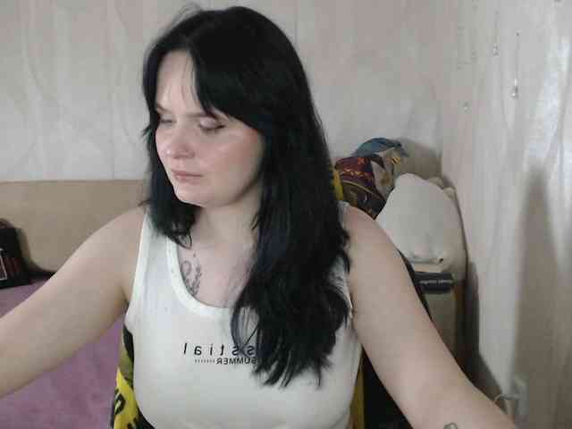 Lizzi-Peach webcam