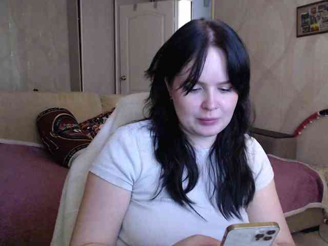 Lizzi-Peach webcam