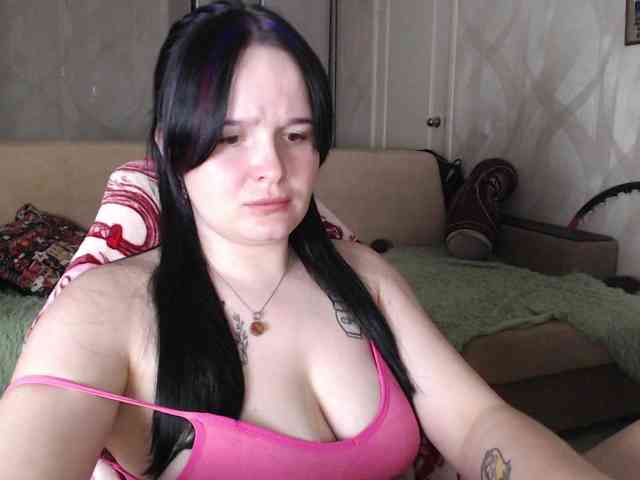 Lizzi-Peach webcam