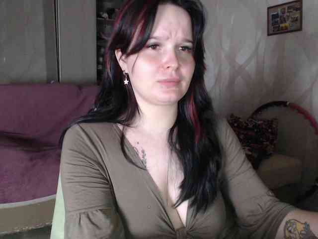 Lizzi-Peach webcam