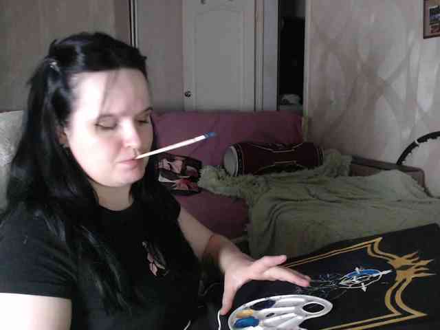 Lizzi-Peach webcam