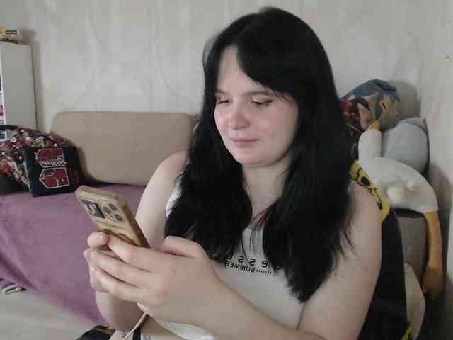 Lizzi-Peach webcam