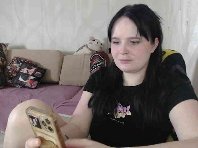 Lizzi-Peach webcam
