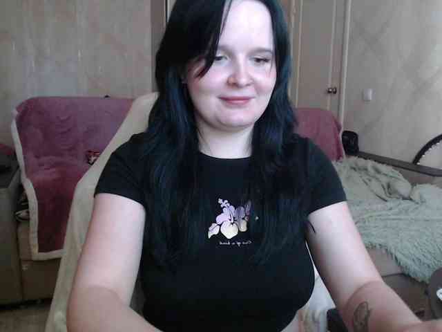 Lizzi-Peach webcam