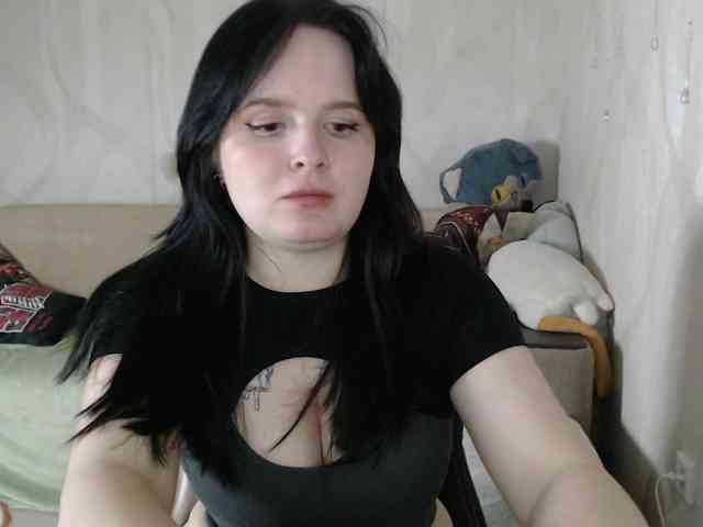 Lizzi-Peach webcam