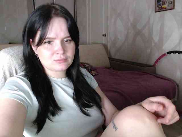 Lizzi-Peach webcam