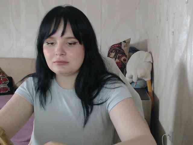 Lizzi-Peach webcam