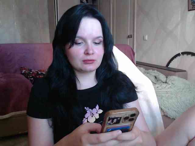 Lizzi-Peach webcam