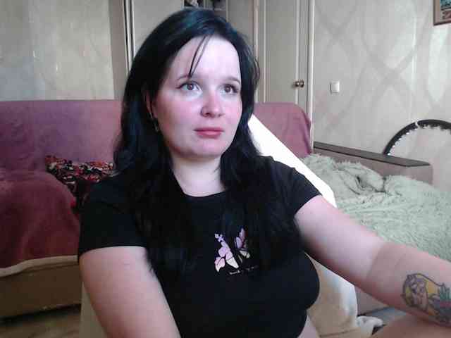 Lizzi-Peach webcam