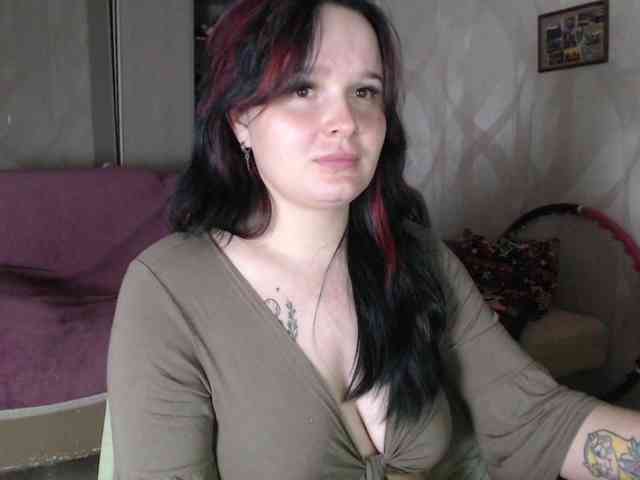 Lizzi-Peach webcam