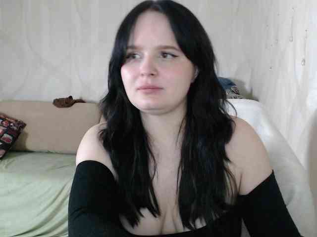 Lizzi-Peach webcam