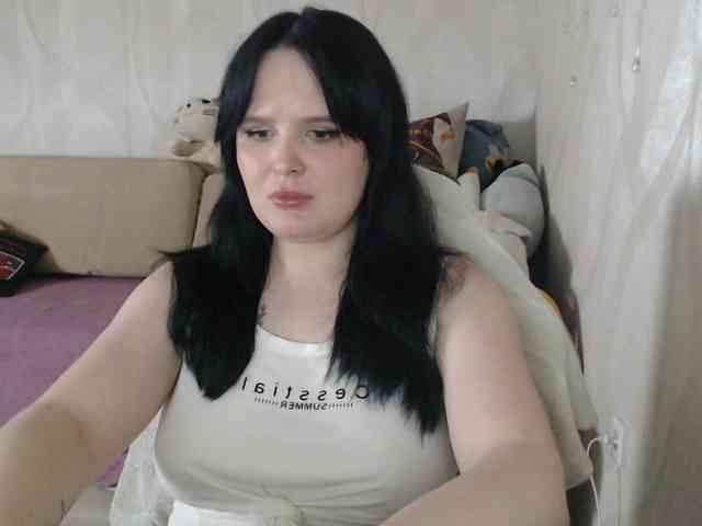 Lizzi-Peach webcam