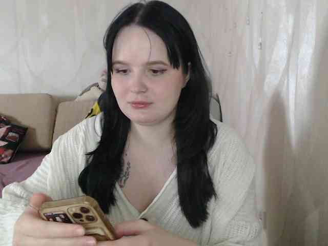 Lizzi-Peach webcam
