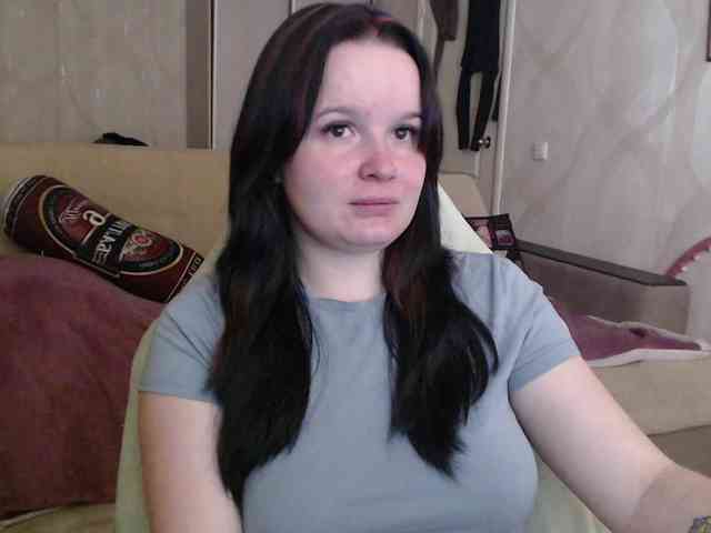 Lizzi-Peach webcam