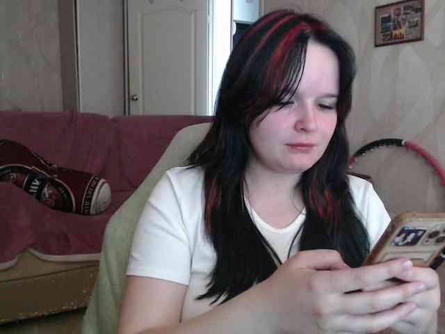 Lizzi-Peach webcam