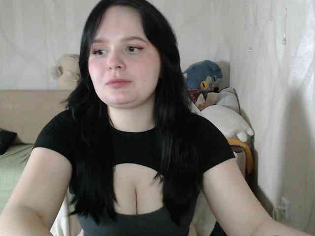 Lizzi-Peach webcam