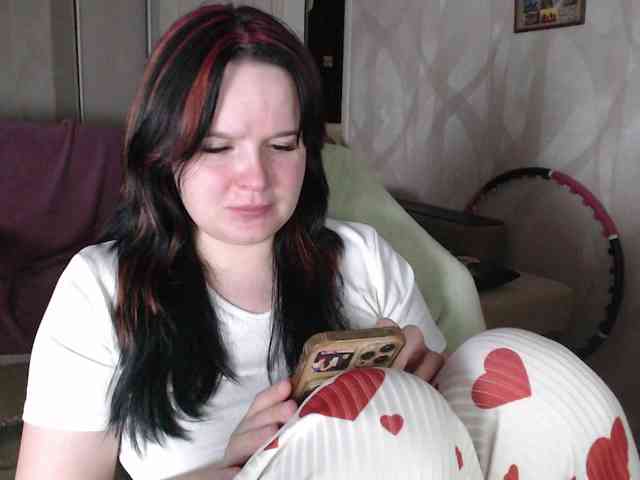 Lizzi-Peach webcam