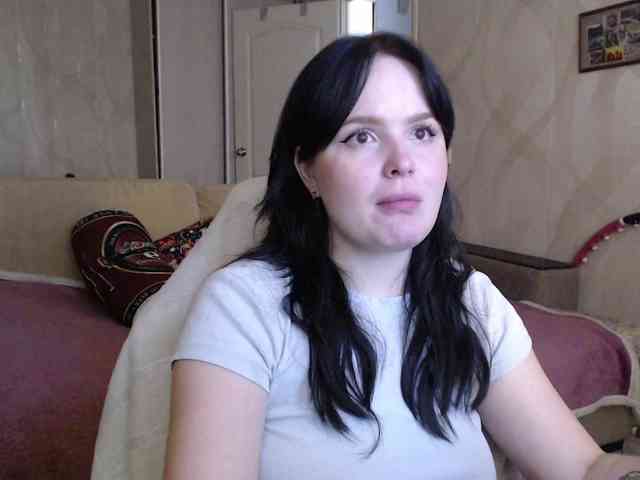 Lizzi-Peach webcam