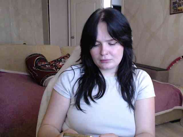 Lizzi-Peach webcam
