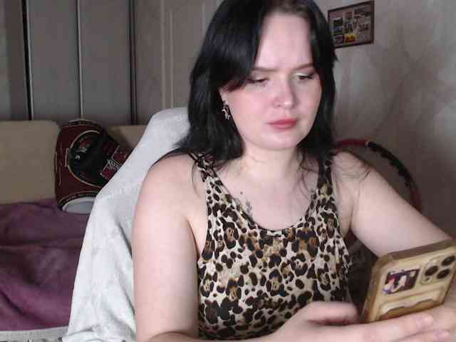 Lizzi-Peach webcam