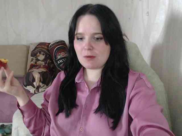 Lizzi-Peach webcam