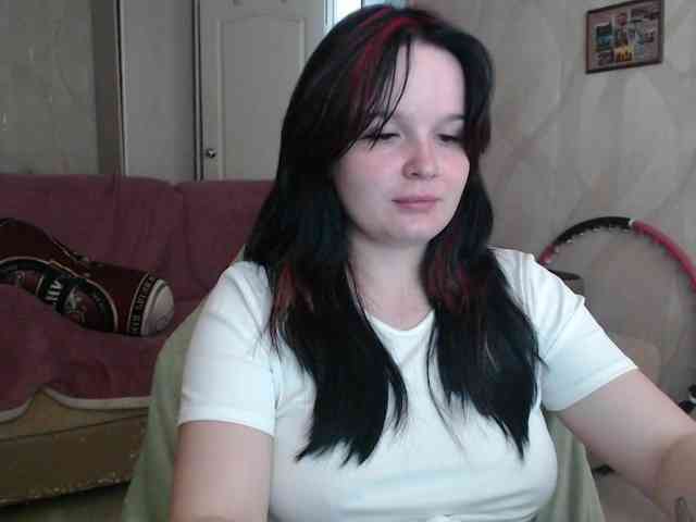 Lizzi-Peach webcam