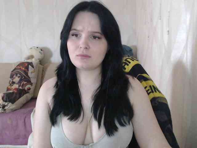 Lizzi-Peach webcam