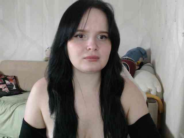Lizzi-Peach webcam
