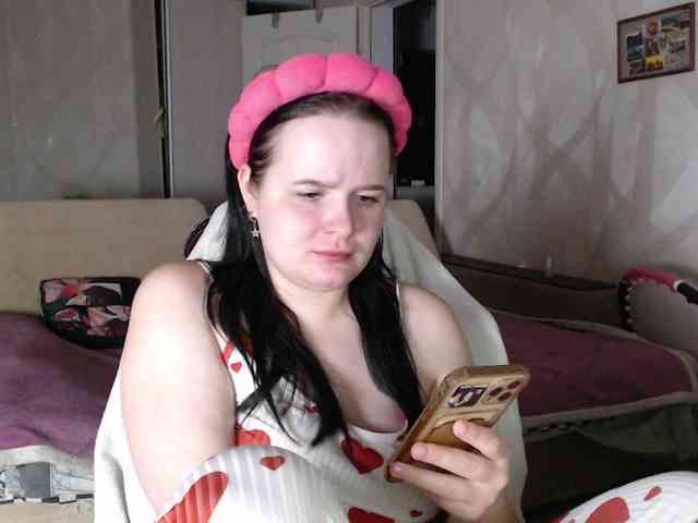 Lizzi-Peach webcam