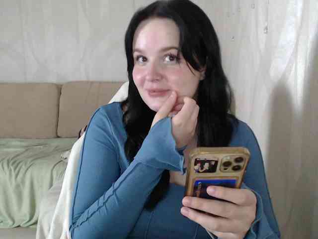 Lizzi-Peach webcam