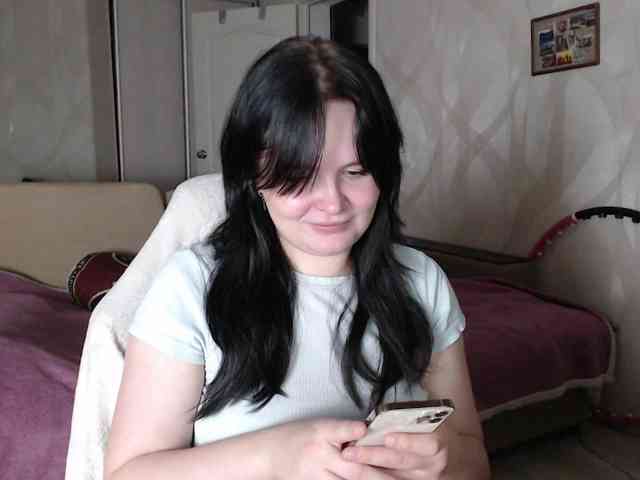 Lizzi-Peach webcam