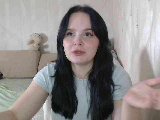 Lizzi-Peach webcam