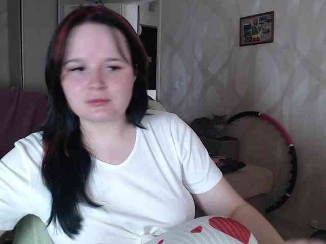 Lizzi-Peach webcam