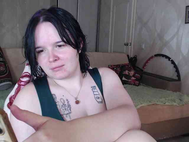 Lizzi-Peach webcam