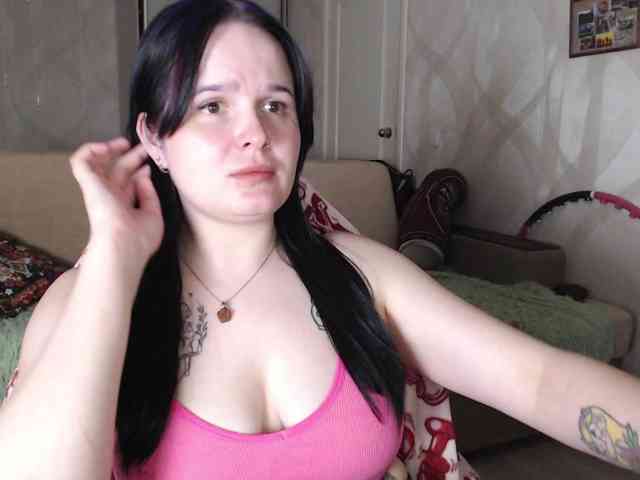 Lizzi-Peach webcam