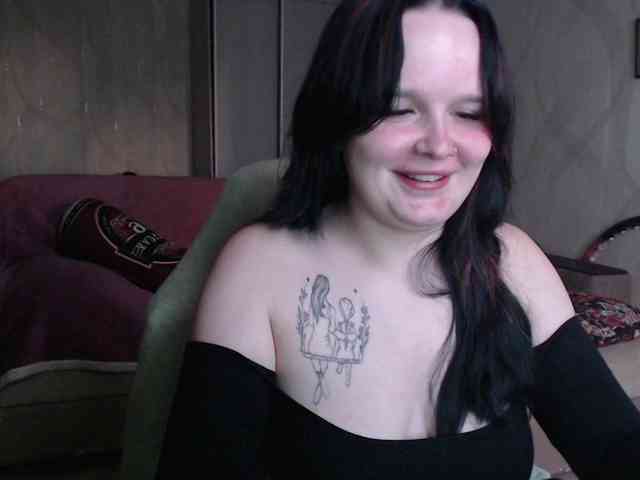 Lizzi-Peach webcam