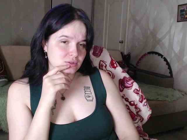 Lizzi-Peach webcam