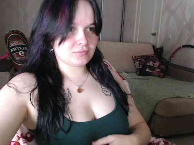 Lizzi-Peach webcam
