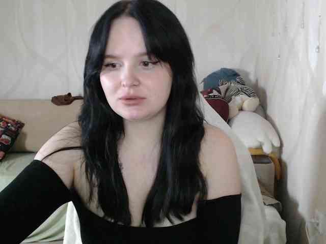 Lizzi-Peach webcam