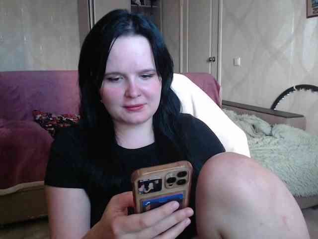 Lizzi-Peach webcam