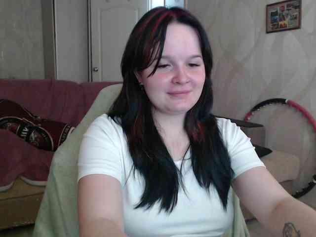 Lizzi-Peach webcam
