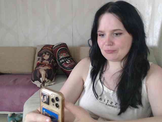 Lizzi-Peach webcam