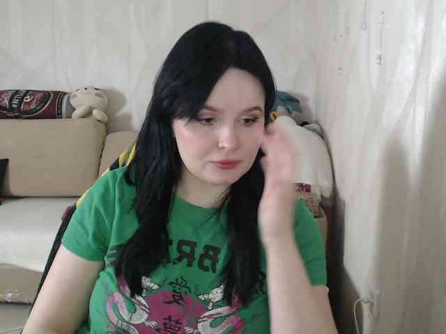 Lizzi-Peach webcam