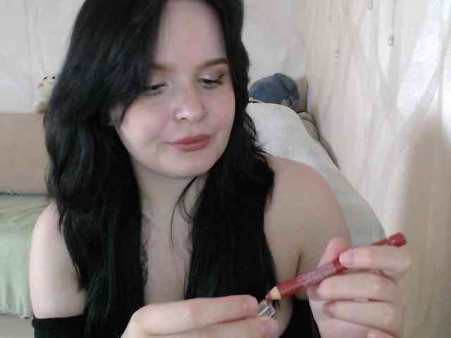 Lizzi-Peach webcam