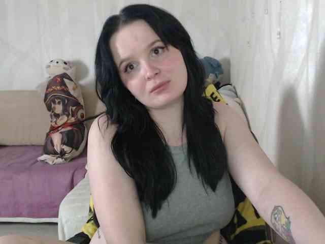 Lizzi-Peach webcam