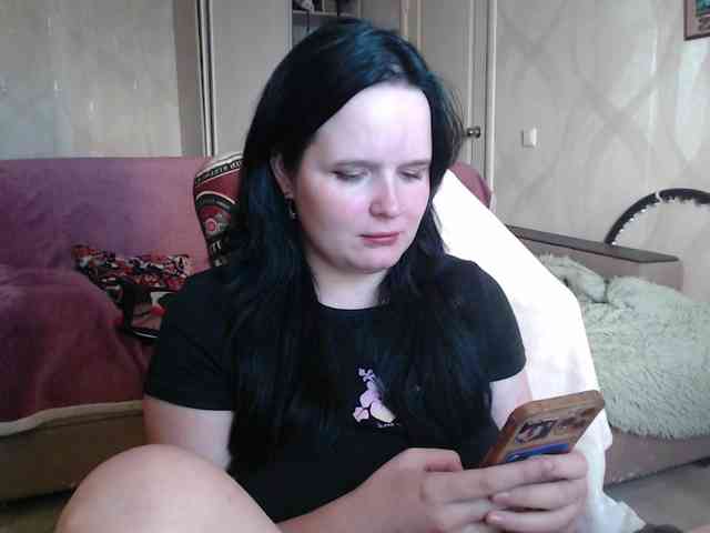 Lizzi-Peach webcam