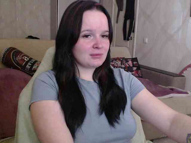 Lizzi-Peach webcam