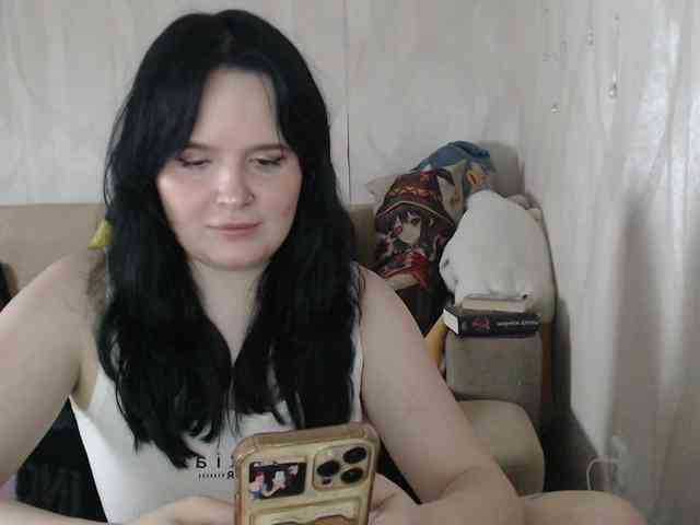 Lizzi-Peach webcam